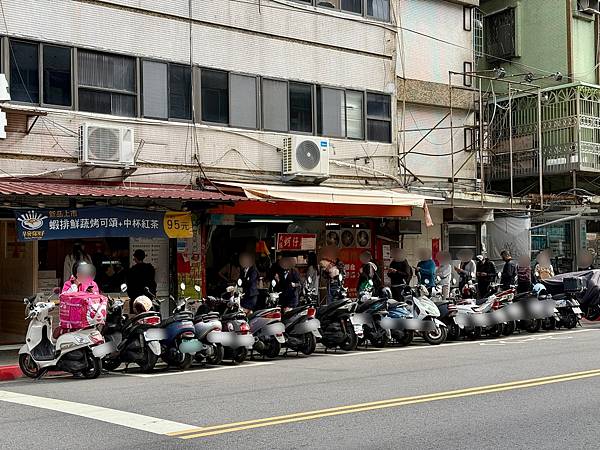 【台北｜中山食記】捷運民權西路站，台北麵線榜上有名，靠一碗麵