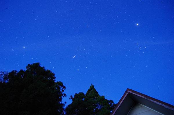 清晨星空