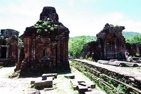 美山遺址