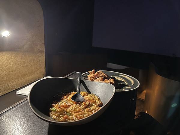 推薦- 台北看電影的「天花板」? 威秀MUCROWN影廳 推薦- 台北看電影的「天花板」? 威秀MUCROWN影廳