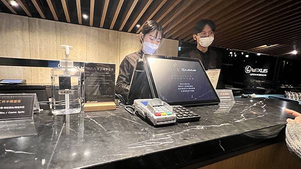 推薦- 台北看電影的「天花板」? 威秀MUCROWN影廳 推薦- 台北看電影的「天花板」? 威秀MUCROWN影廳