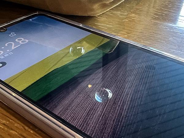 輕手機推薦-SHARP AQUOS sense8 極輕手 輕手機推薦-SHARP AQUOS sense8 極輕手