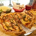 Farina Pizza 法里娜披薩 永和仁愛店 (8).jpg