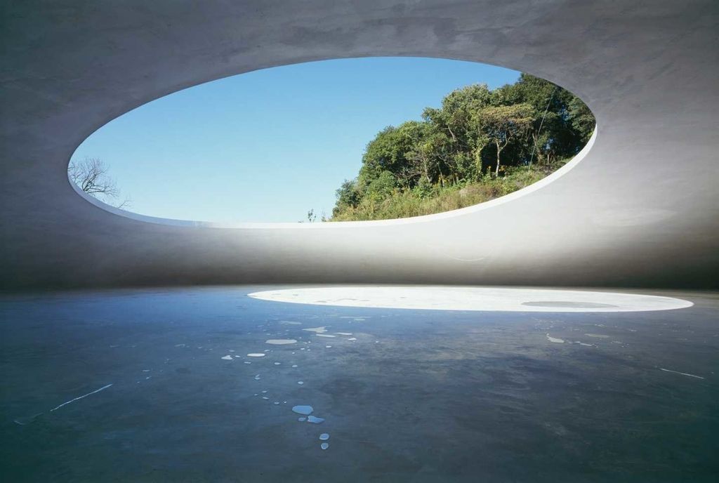 teshima_museum_top-thumb-1440x967-152 (1).jpg