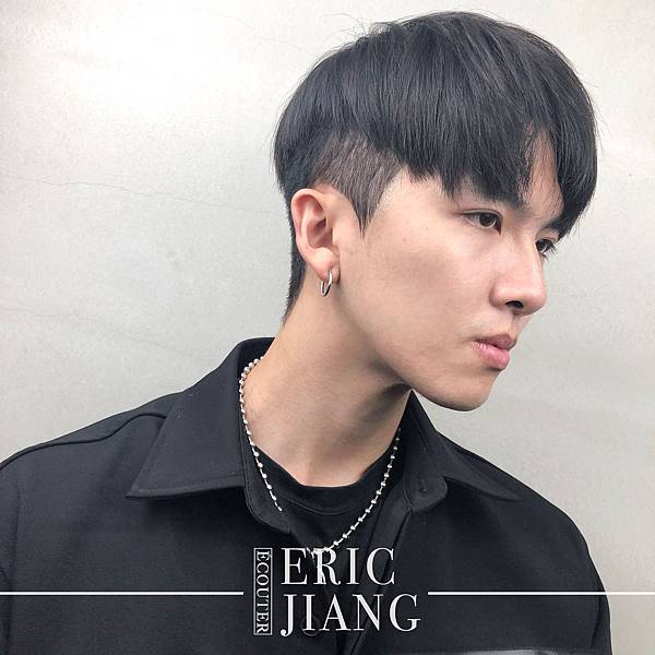 男生髮型,2019男生髮型,2019男生燙髮,2019燙髮,2019男生流行燙髮,男士髮型,男士燙髮,2019男士流行燙髮,男生燙髮推薦,男士燙髮推薦,歐爸瀏海,逗號瀏海,燙逗號瀏海,燙逗號瀏海推薦,逗號瀏海燙,台北男生燙髮推薦,東區男生燙髮推薦,大安區男生燙髮推薦,燙髮推薦,台北燙髮推薦