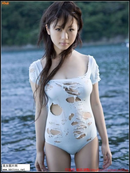 日本女優西田麻衣F罩杯吸睛寫真_自拍情色貼圖