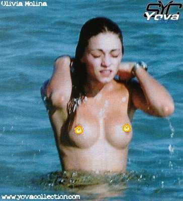 幸福的地中海廚娘_西班牙性感女神露點照_自拍情色貼圖