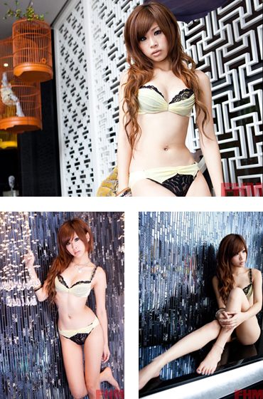 小女友的Motel全裸入浴照_自拍情色貼圖