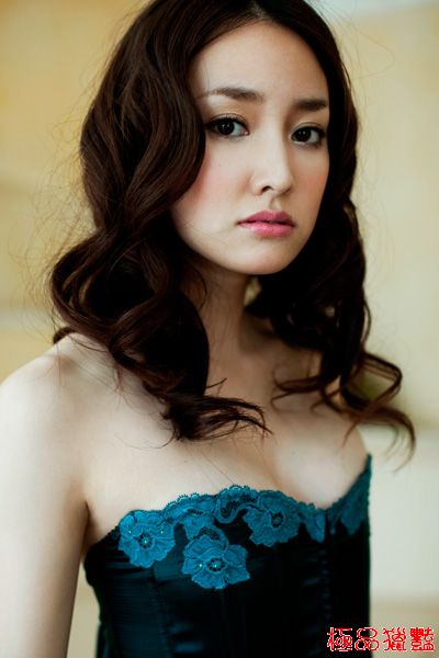 性感清新美人-永池南津子_自拍情色貼圖