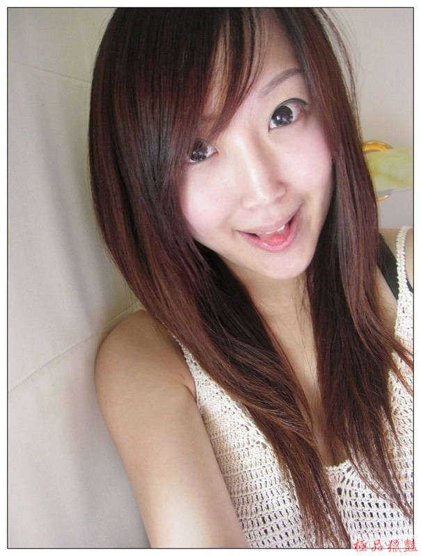 宅男們最愛的正妹老師Viona_自拍情色貼圖