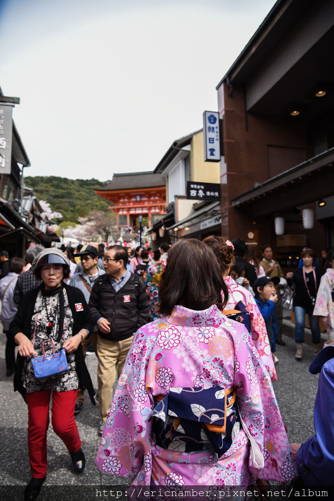 DSC_1106-3.jpg DSC_1106-3.jpg