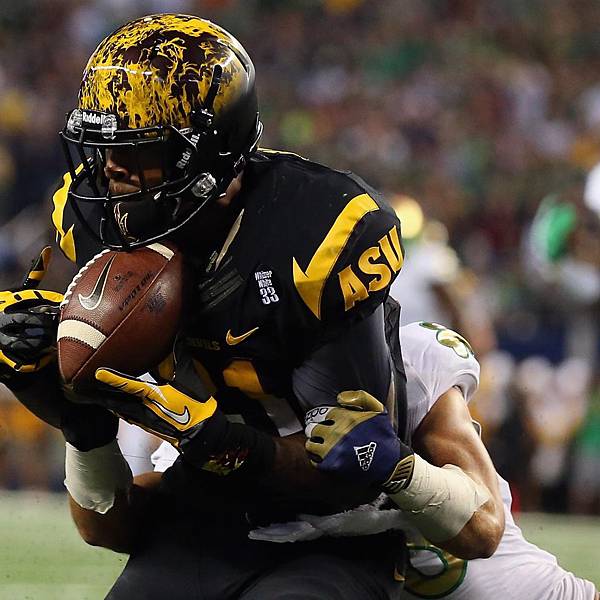 hi-res-183192239-jaelen-strong-of-the-arizona-state-sun-devils-makes-a_crop_exact