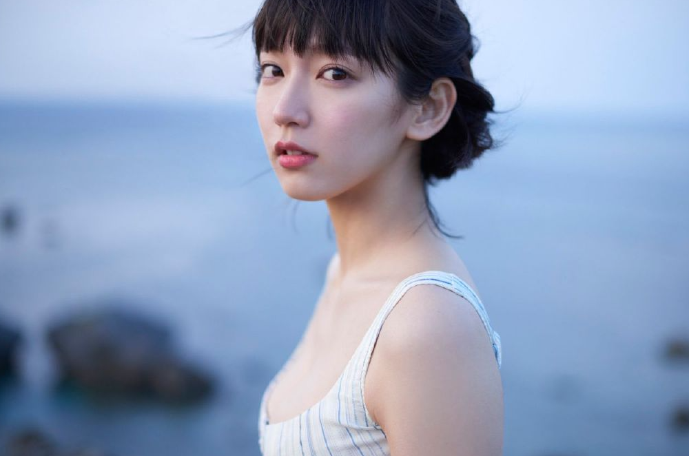 吉岡里帆 介紹