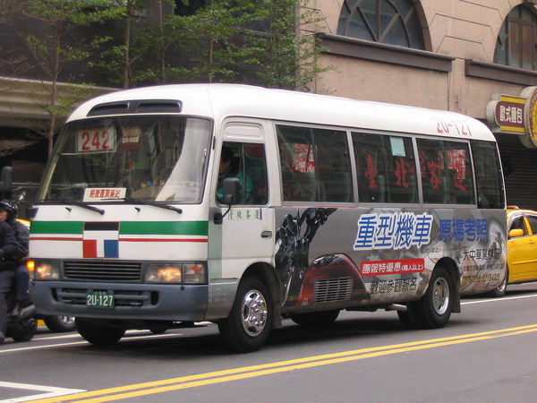 tpbus_242_2u127