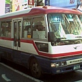 ghbus_bl32_ah019.jpg