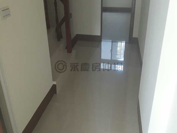 9683.jpg 9683.jpg