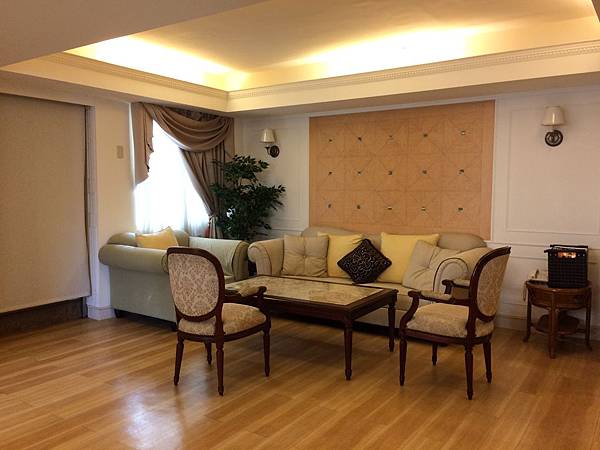 IMG_1375.JPG IMG_1375.JPG