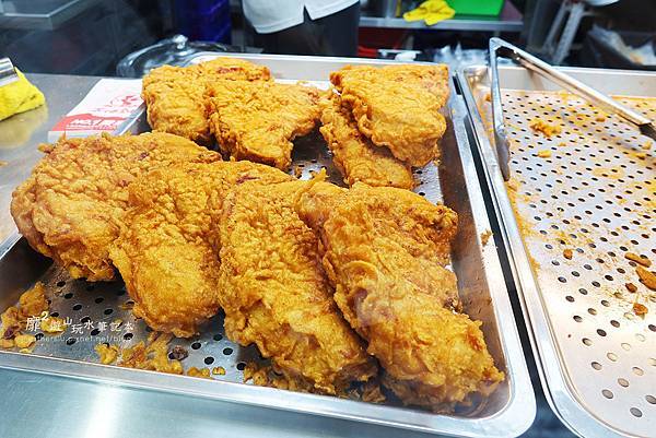 IMG_2584.JPG IMG_2584.JPG