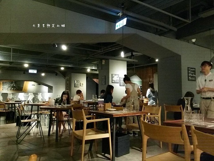 35 Infocus M350.jpg 35 Infocus M350.jpg