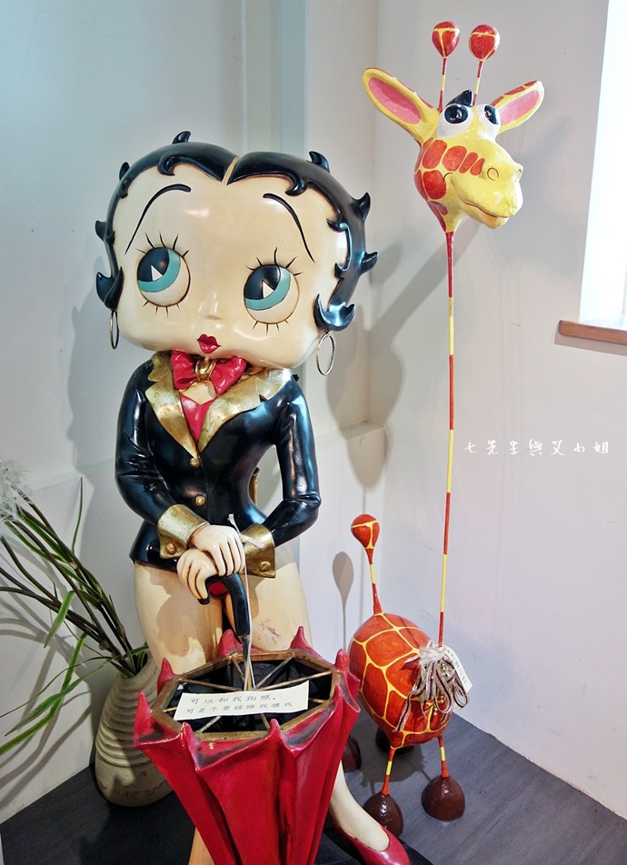 5 新竹竹北畫盒子藝術餐廳.JPG