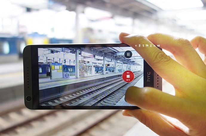 18 HTC Desire 626 18 HTC Desire 626