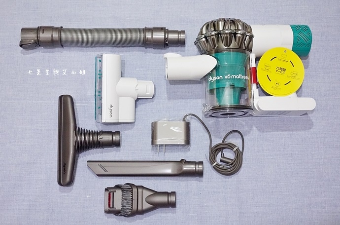 開箱 Dyson V6 Mattress 無線手持除塵蟎吸塵器日本最新熱門夯機 日本旅遊大阪東京購物 七先生與艾小姐