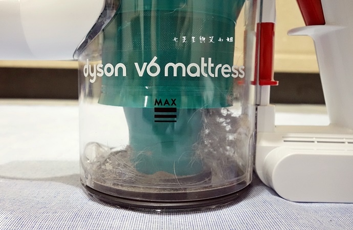 25 Dyson V6 Mattress.JPG 25 Dyson V6 Mattress.JPG