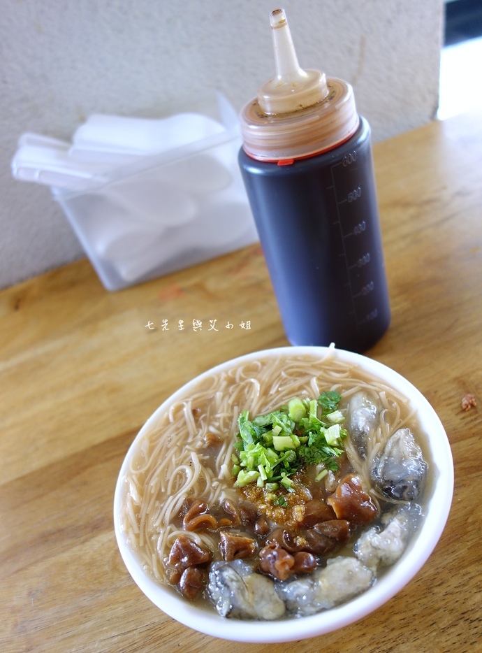 3 萬華陳記蚵仔麵線、李家香腸、海天水餃.JPG 3 萬華陳記蚵仔麵線、李家香腸、海天水餃.JPG