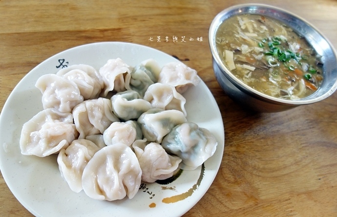 15 萬華陳記蚵仔麵線、李家香腸、海天水餃.JPG 15 萬華陳記蚵仔麵線、李家香腸、海天水餃.JPG