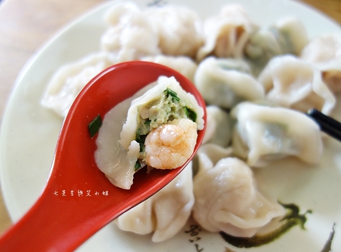 18 萬華陳記蚵仔麵線、李家香腸、海天水餃.JPG 18 萬華陳記蚵仔麵線、李家香腸、海天水餃.JPG