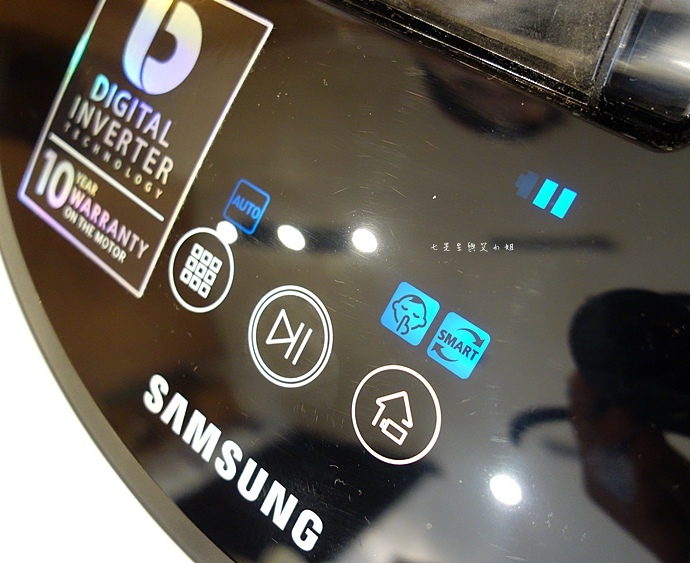46 Samsung POWERbot 掃地機器人.JPG