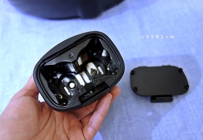 47 Samsung POWERbot 掃地機器人.JPG