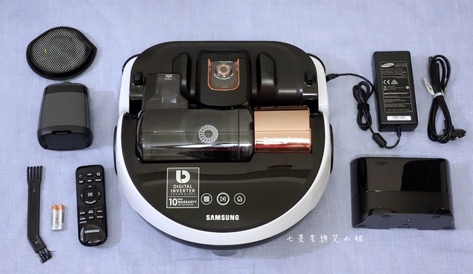 6 Samsung POWERbot 掃地機器人.JPG