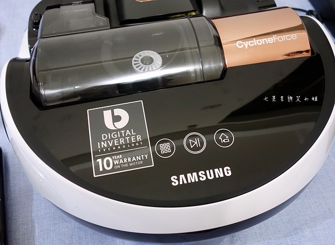 7 Samsung POWERbot 掃地機器人.JPG