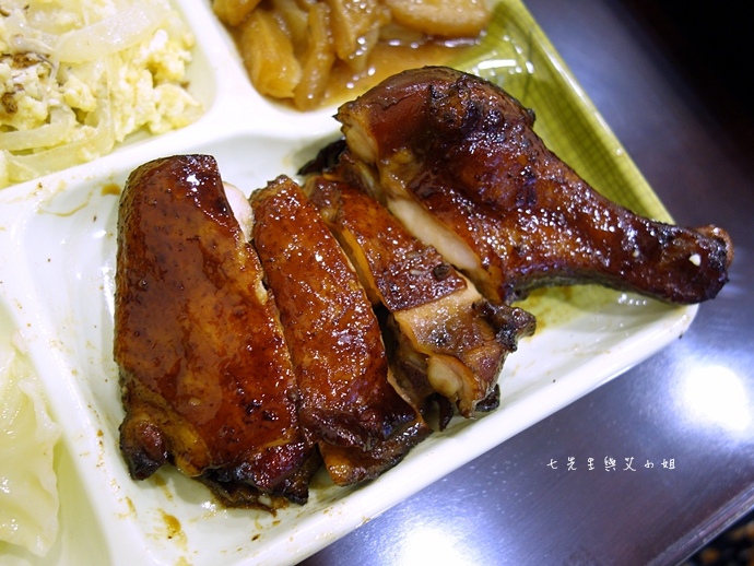 11 荷鑫燒肉飯(台灣1001個故事介紹,高山嚮導碳烤便當).JPG 11 荷鑫燒肉飯(台灣1001個故事介紹,高山嚮導碳烤便當).JPG