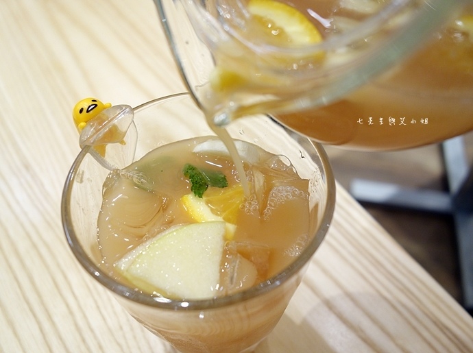 30 Afternoon Tea 統一午茶風光 刷富邦可享88折優惠 10月微風店有限定法式千層水果蛋糕!.JPG 30 Afternoon Tea 統一午茶風光 刷富邦可享88折優惠 10月微風店有限定法式千層水果蛋糕!.JPG