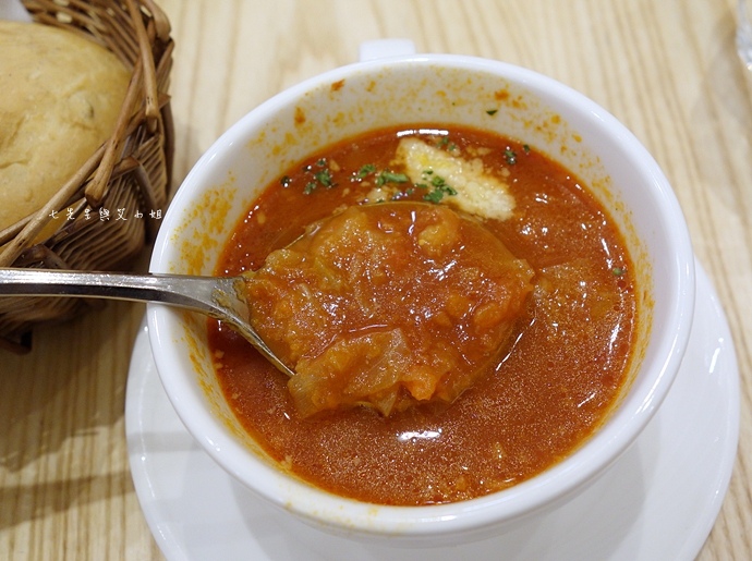 15 Afternoon Tea 統一午茶風光 刷富邦可享88折優惠 10月微風店有限定法式千層水果蛋糕!.JPG 15 Afternoon Tea 統一午茶風光 刷富邦可享88折優惠 10月微風店有限定法式千層水果蛋糕!.JPG