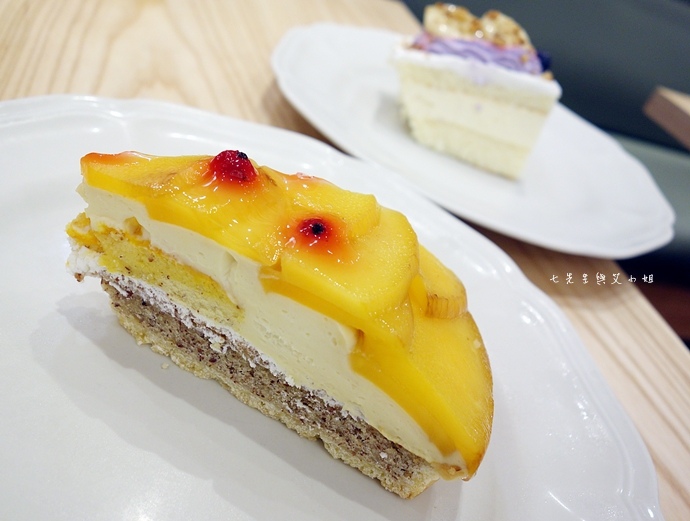 25 Afternoon Tea 統一午茶風光 刷富邦可享88折優惠 10月微風店有限定法式千層水果蛋糕!.JPG 25 Afternoon Tea 統一午茶風光 刷富邦可享88折優惠 10月微風店有限定法式千層水果蛋糕!.JPG