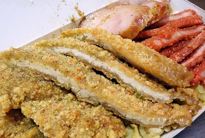 11 阿奕的腿庫飯.JPG 11 阿奕的腿庫飯.JPG