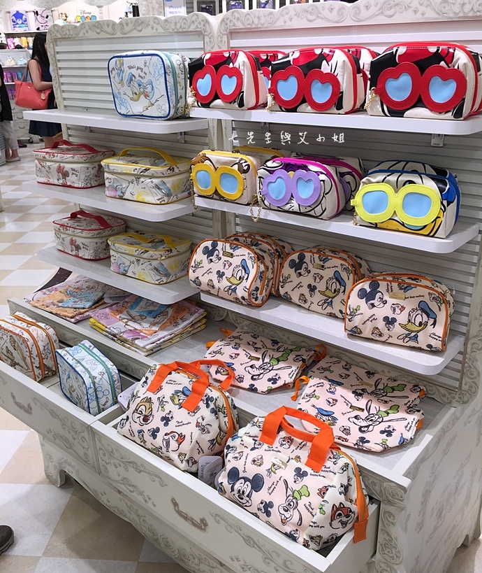 33 迪士尼專賣店 Disney Store 女性專賣店 大阪梅田 LUCUA.JPG