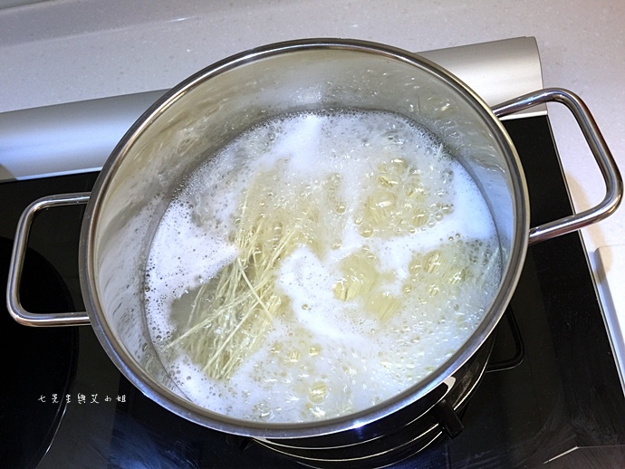 9 一蘭伴手禮 一蘭拉麵 釜燒豚骨拉麵 豚骨乾拉麵.jpeg 9 一蘭伴手禮 一蘭拉麵 釜燒豚骨拉麵 豚骨乾拉麵.jpeg