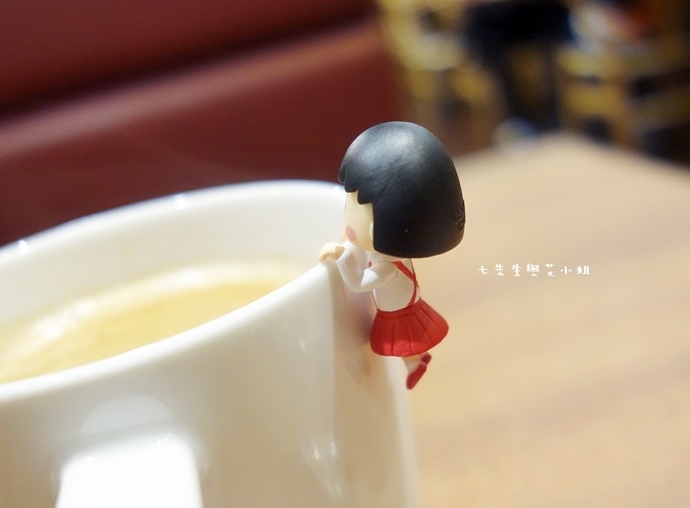 8 日本小丸子杯緣子.JPG 8 日本小丸子杯緣子.JPG