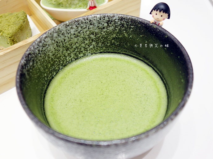 32 利茶舖 冬季限定雪泡芙.JPG