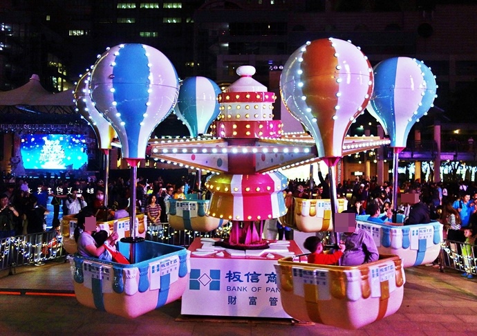 12 2015 新北歡樂耶誕城.JPG