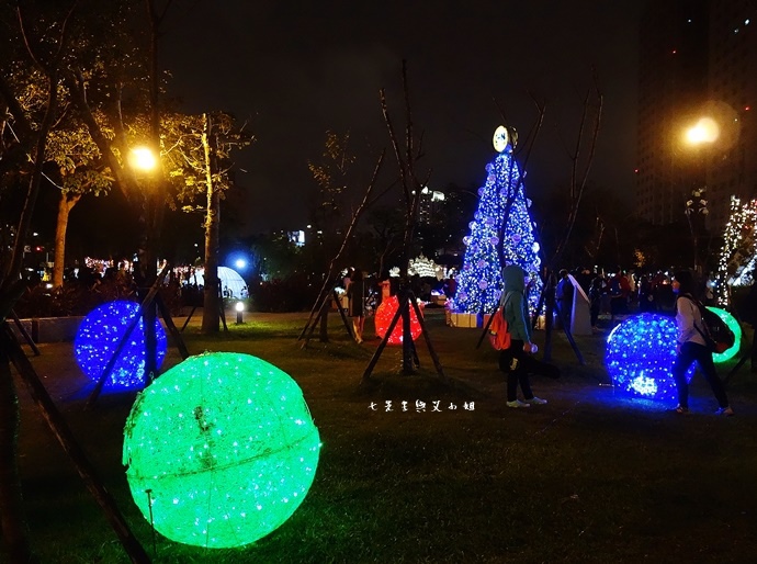 23 2015 新北歡樂耶誕城.JPG