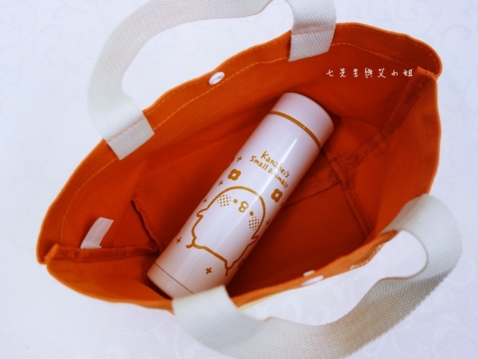 9 【超商集點】全家卡娜赫拉的小動物 P助與兔兔可愛萬物論集點活動來啦！托特包、拉鍊袋，折疊傘通通都可愛療癒的要命啊！