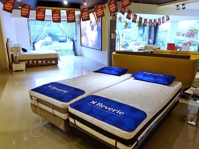 63 睡眠王國 Sleep Country 美國席夢思名床2萬有找 貨櫃抵台首賣會.JPG 63 睡眠王國 Sleep Country 美國席夢思名床2萬有找 貨櫃抵台首賣會.JPG
