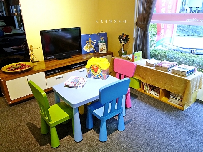 3 睡眠王國 Sleep Country 美國席夢思名床2萬有找 貨櫃抵台首賣會.JPG 3 睡眠王國 Sleep Country 美國席夢思名床2萬有找 貨櫃抵台首賣會.JPG