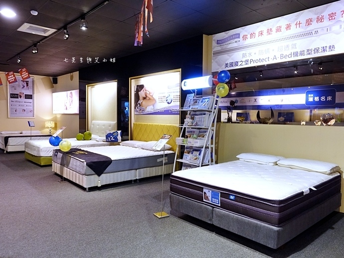 5 睡眠王國 Sleep Country 美國席夢思名床2萬有找 貨櫃抵台首賣會.JPG
