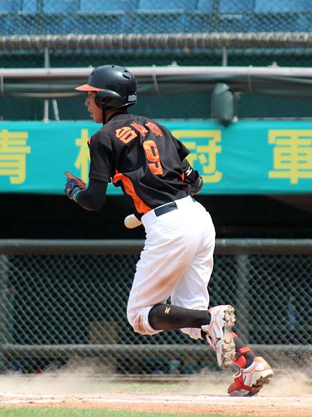 台中市此戰僅有的2分由高淮安在1局上敲出安打所得